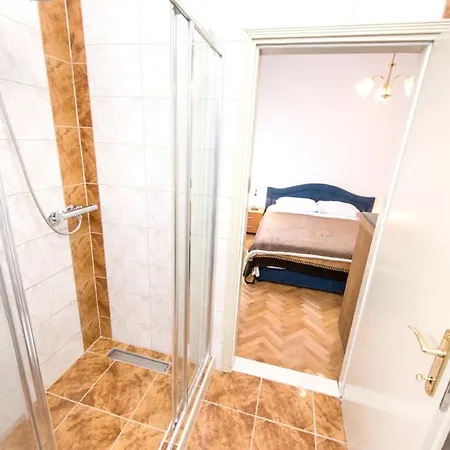 Charming Flat In Kastel Stafilic With Shared Pool 27 M² Apartmán *