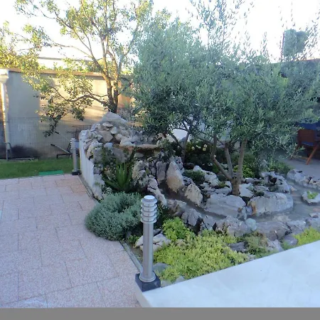 Charming Flat In Kastel Stafilic With Shared Pool 27 M² * Kaštela